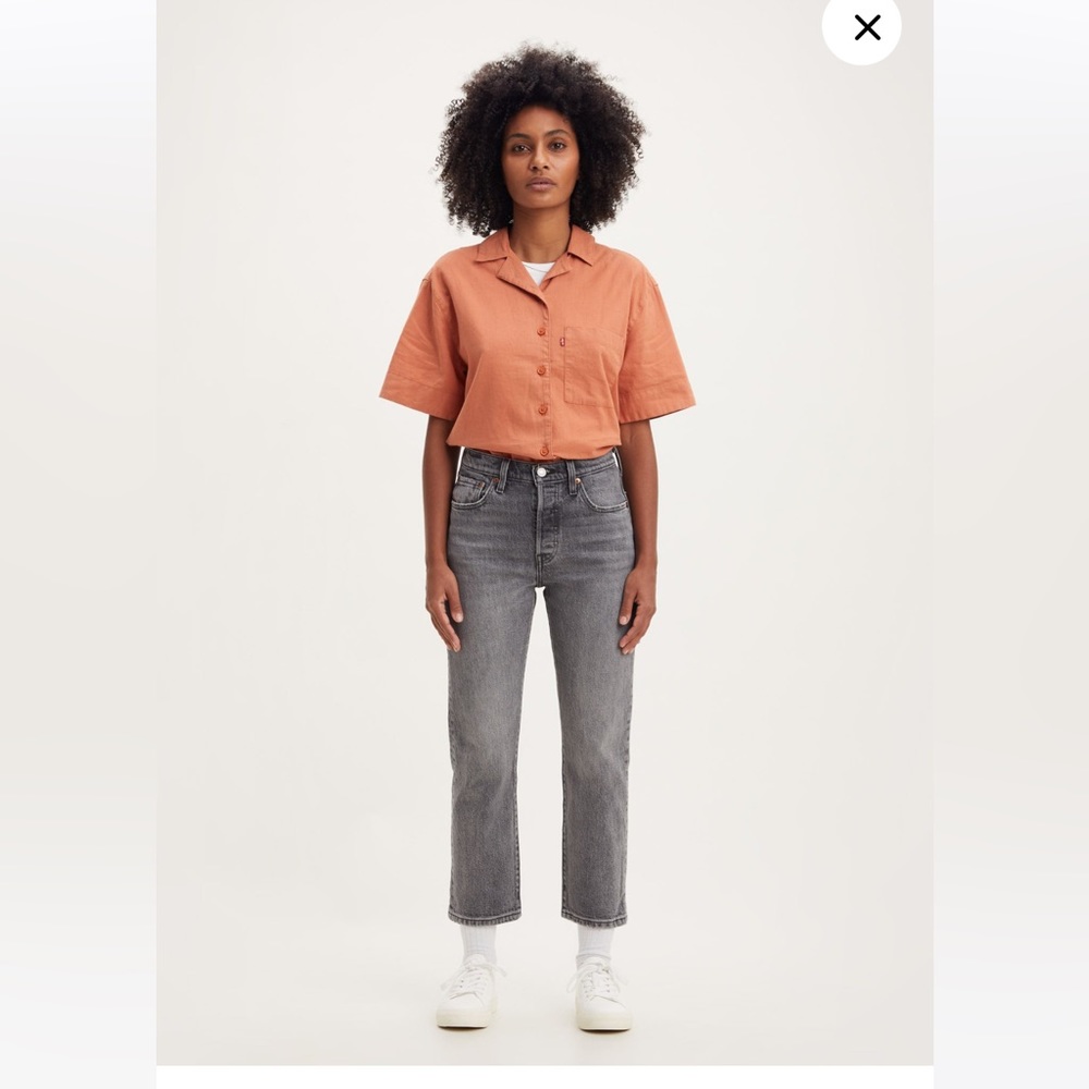 Levi’s 501 in gray